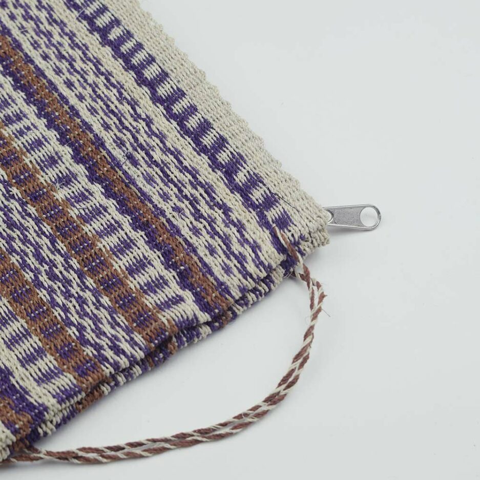 Trousse tissée beige et violette Finca Home - Zoom