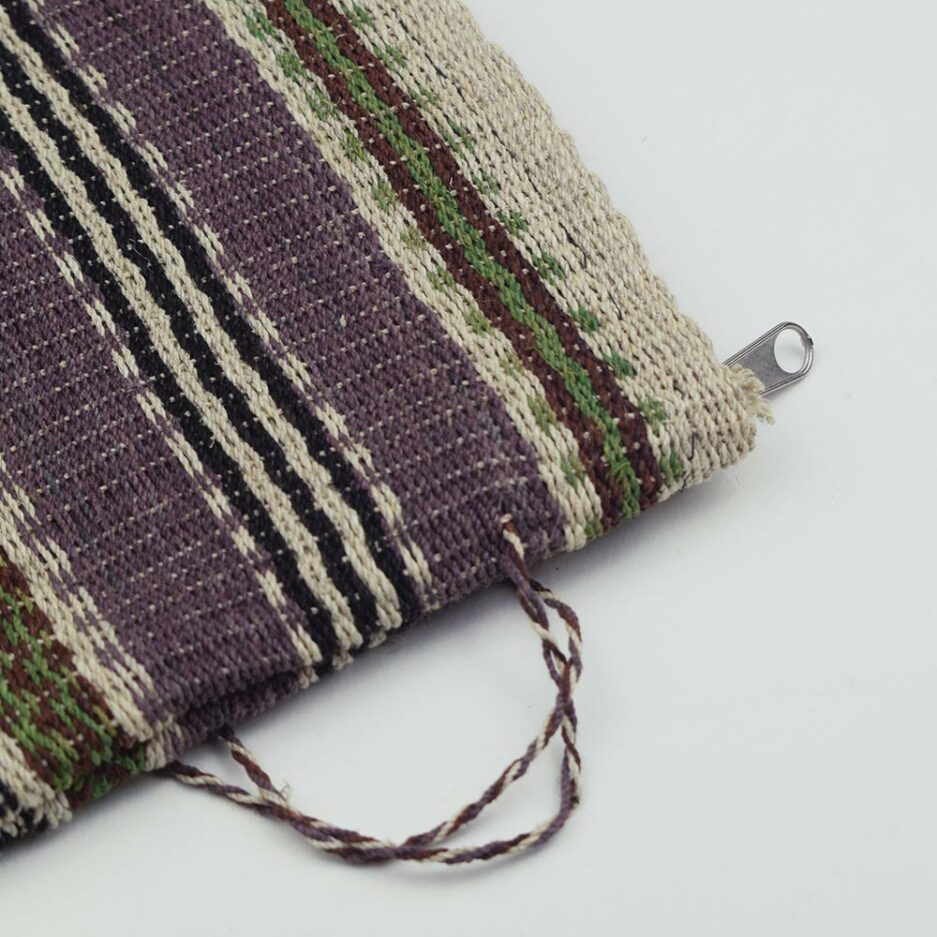 Pochette tissée violette et noire Finca Home - Zoom