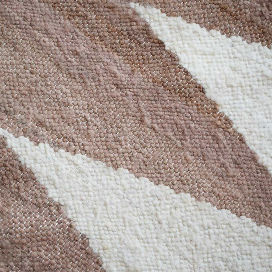 Tapis en laine cannelle Finca Home