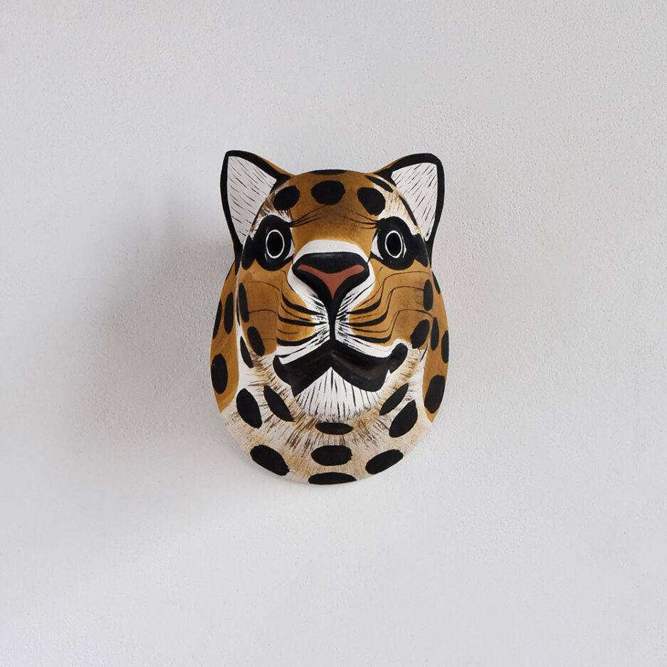 Sculpture en bois animal Petit Jaguar Finca Home