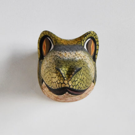 Masque Crocodile en bois