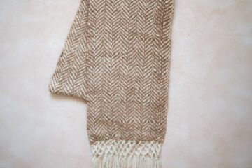 Echarpe en laine de lama motifs chevrons Finca Home