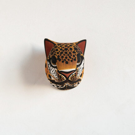 Masque Petit Jaguar en bois
