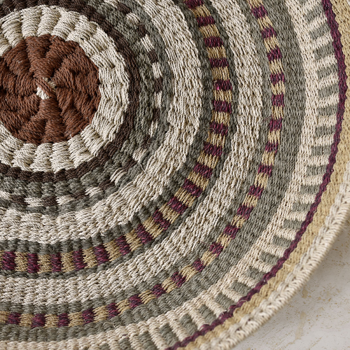 details-panier-mural-xxl-camila-finca-home Panier mural XXL Camila Finca Home